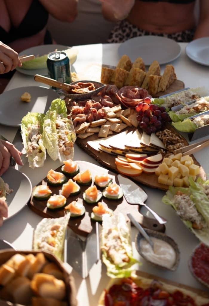 Excursion d'une journée complète en catamaran à Majorque avec tapas (Salty Breeze Sail)