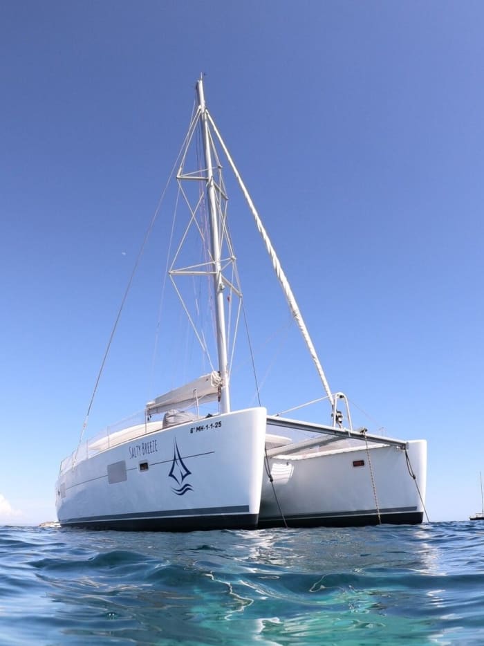 Excursion d'une journée complète en catamaran à Majorque avec tapas (Salty Breeze Sail)