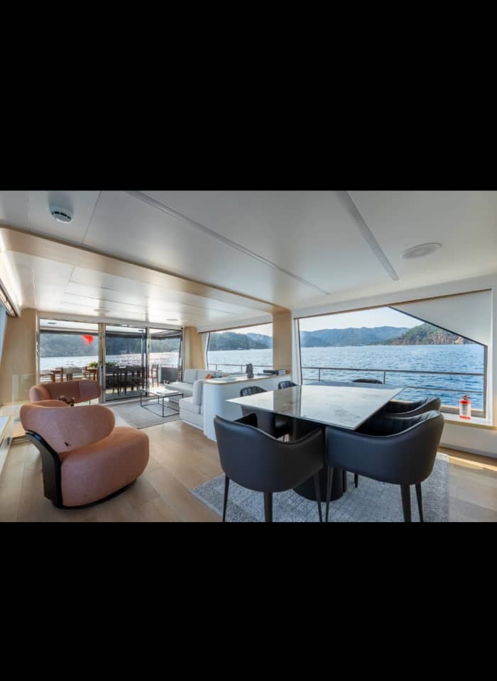 Luxury Yacht with Jacuzzi in Göcek | Explore Hidden Bays & Islands