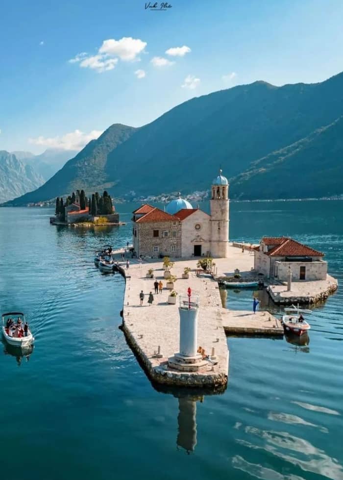 Ganztagestour zur Blauen Grotte und zur Bucht von Kotor ab Tivat