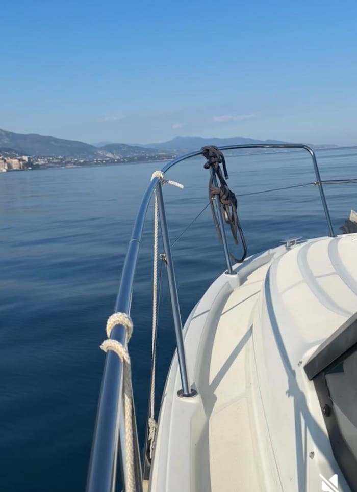 4-hour Private Cruise from Monaco: Discovering the Jewels of the Riviera