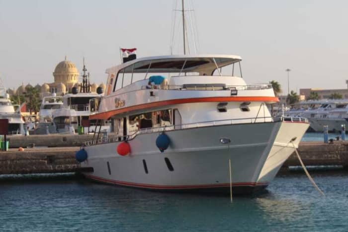 Une croisière sur mesure à Hurghada : une journée magique à bord d'un yacht à moteur