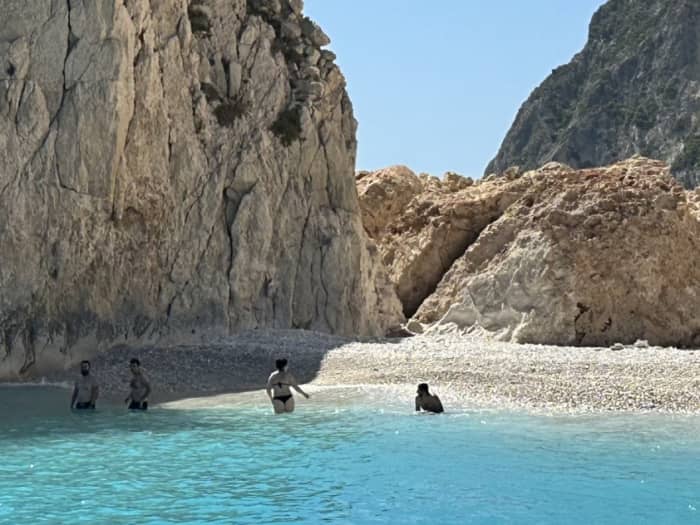 A legendary experience: 6h to discover Zakynthos on a motorboat