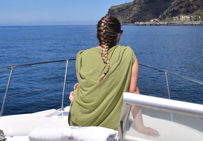 Scopri Madeira dall'oceano: una fuga di 2 ore e 30 minuti