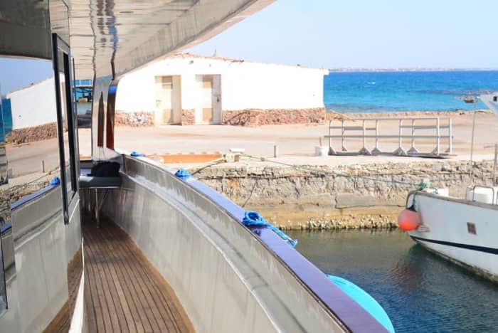 Demi-journée de luxe à bord d'un yacht à moteur