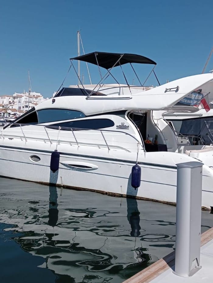 Luxe dagtocht op zee vanuit Puerto Banús - 6 uur