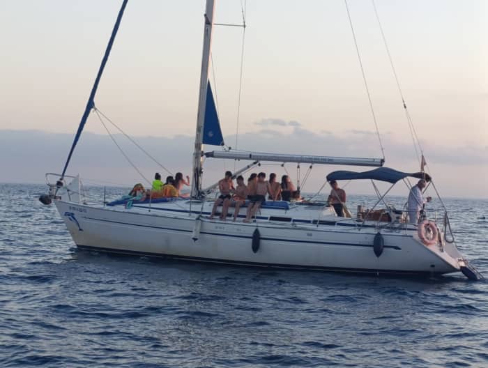 6 Hours of Pure Sailing Freedom: The Puerto Colon Tour That Defines Island Life