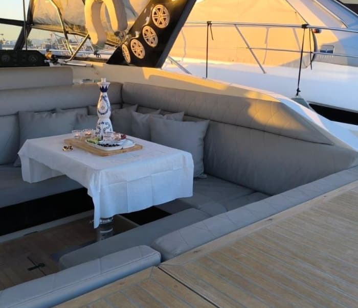 Luxury redefined in Argostolion: An unforgettable day on a motor yacht