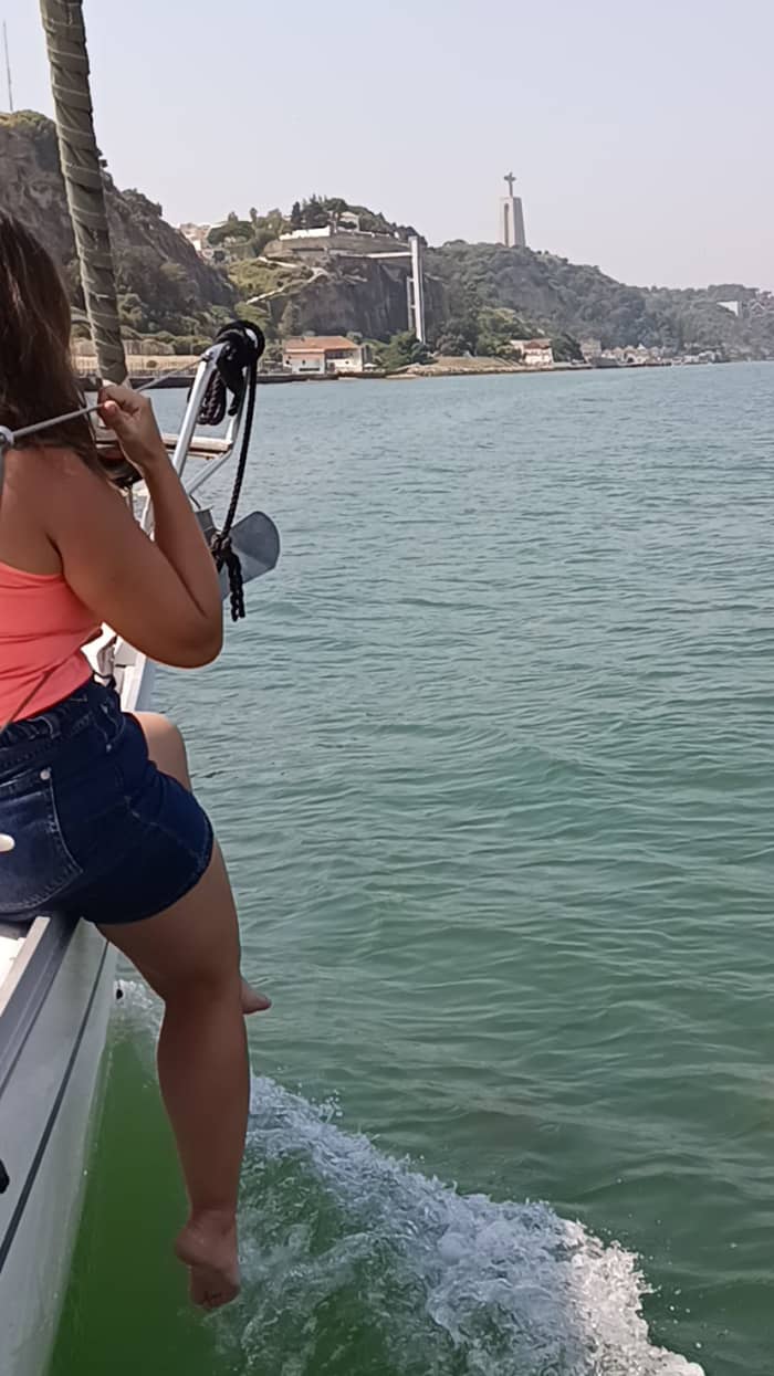Six Hours of Lisbon Bliss: A Complete Tour from Doca de Bom Sucesso