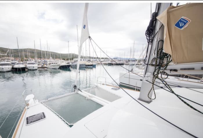 Take 8h to discover the hidden magic of Mandelieu-La Napoule from the waves
