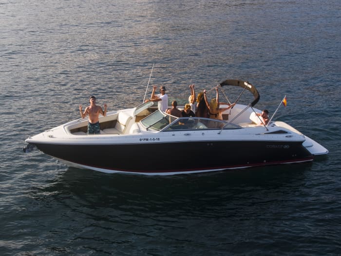 Ultimate Island Adventure – Full-Day Private Yacht Experience