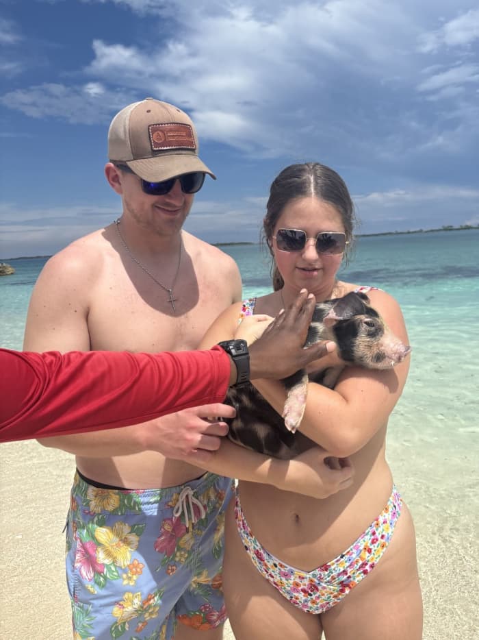 Excursion d'une demi-journée aux Bahamas : plongée avec tuba, observation des cochons et découverte des îles