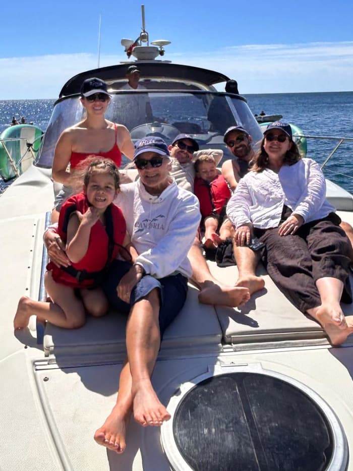 Half-Day Private Yacht Charter in Lagos – Algarve Highlights