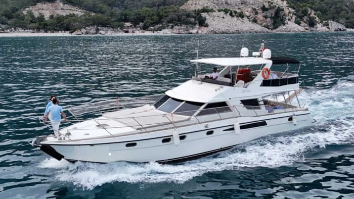 Mediterranean Queen 25 Person