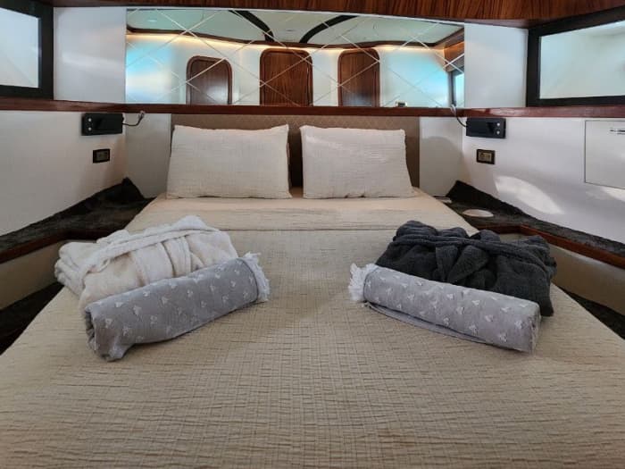 Mediterranean Queen 25 Person
