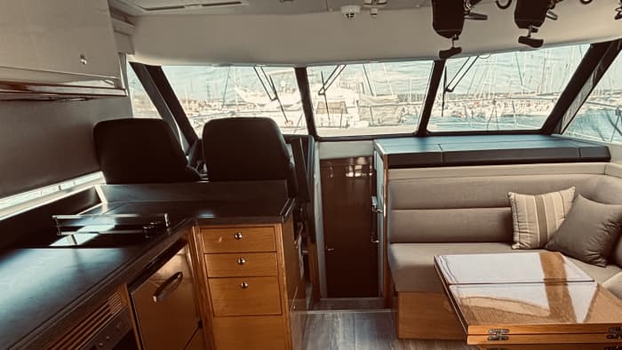 Sunset privé en yacht avec skipper – Marseille