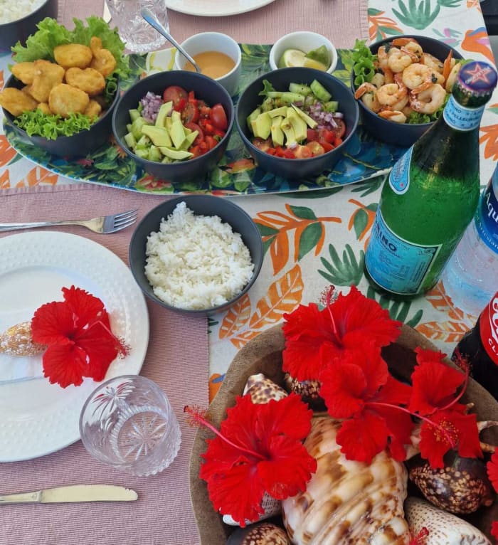 Luxuskreuzfahrt mit Wassersport und Mittagessen
