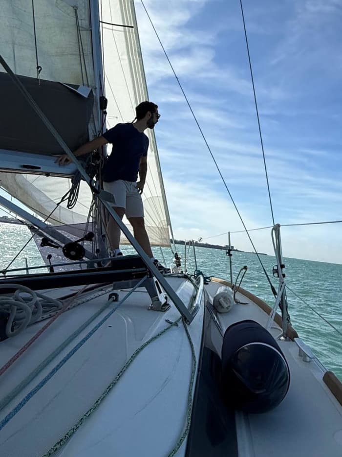 A Morning of Sailing, Sea and Freedom in the Bay of Cadiz