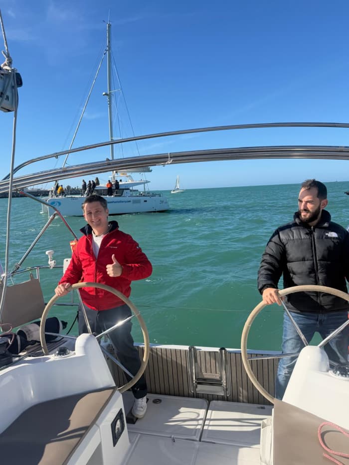 A Morning of Sailing, Sea and Freedom in the Bay of Cadiz