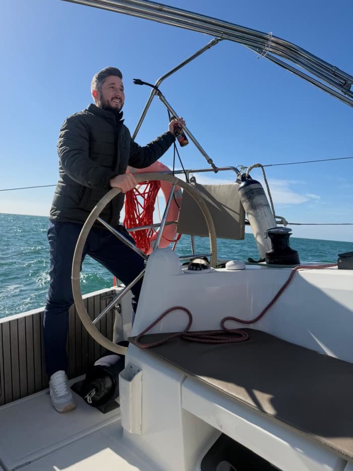 A Morning of Sailing, Sea and Freedom in the Bay of Cadiz