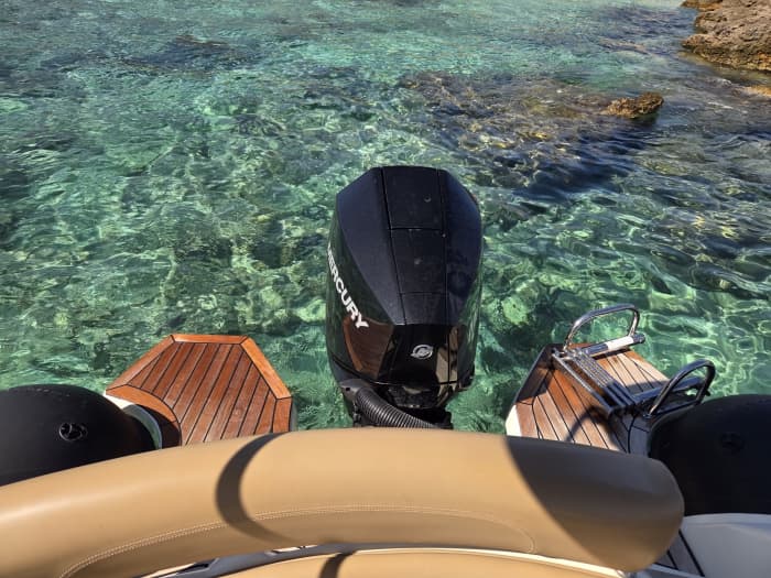 Boat trip through the coves of Menorca