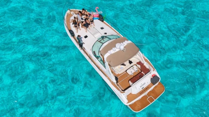 Privéjachttocht van Cancun naar Isla Mujeres – Zwemmen & Ontdekking van de flora en fauna (hele dag)