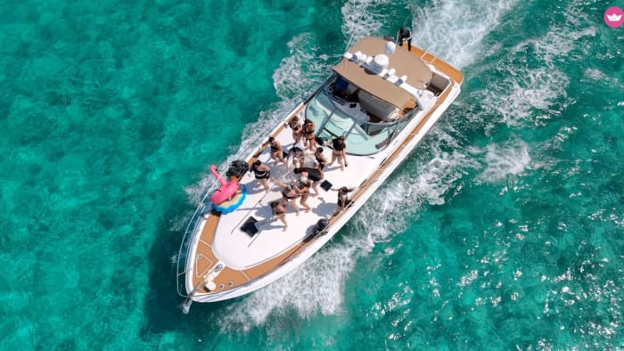 Privéjachttocht van Cancun naar Isla Mujeres – Zwemmen & Ontdekking van de flora en fauna (hele dag)