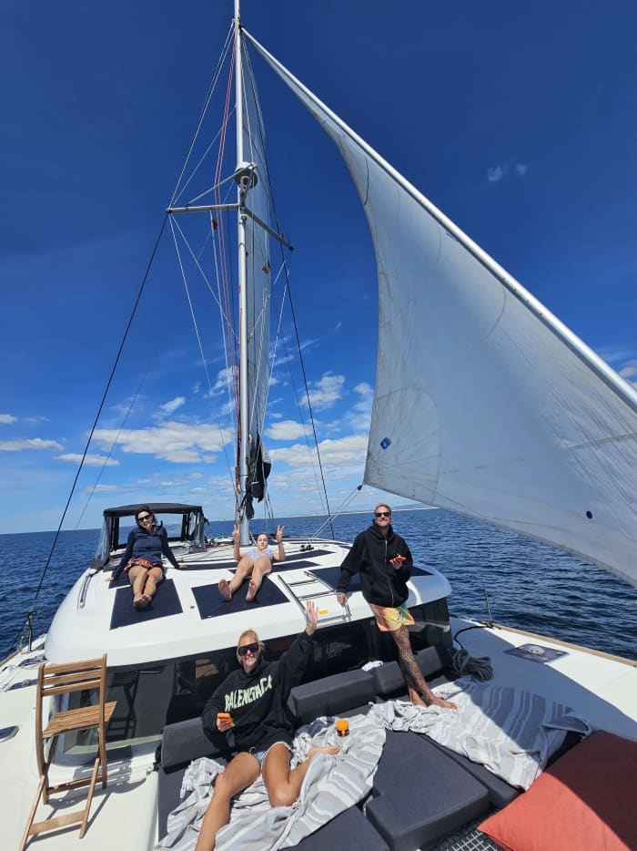 4-stündiger Katamaranausflug mit Badestopp in der Ria Formosa (Faro)