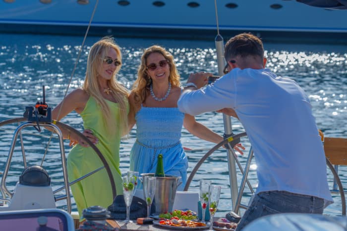 Privézeiltocht Barcelona – 2 uur | Royal Nautical Club | Inclusief schipper