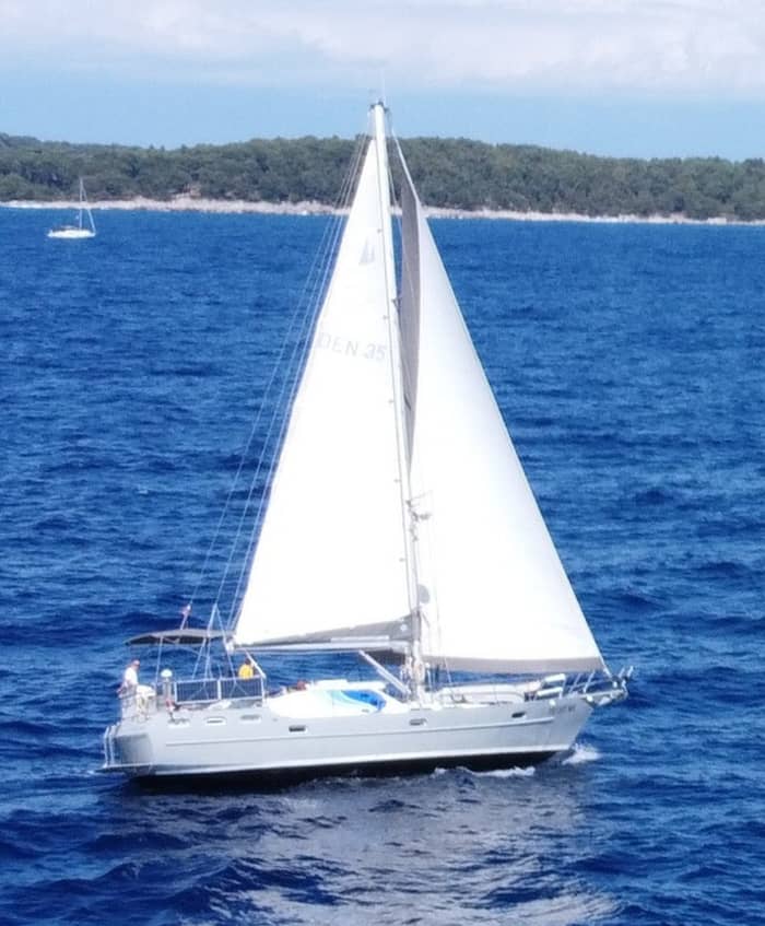 Authentic Full-Day Sailing Experience from Mali Lošinj