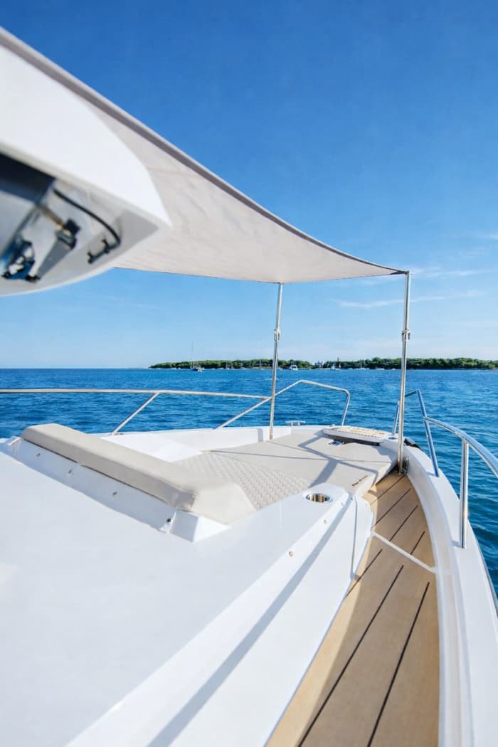 VIP cruise - Athens Riviera