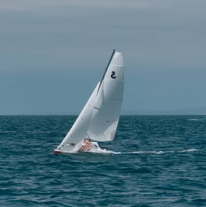 Relaxed, fun and safe SAILING LESSON on First 14 dingy for 4 people
