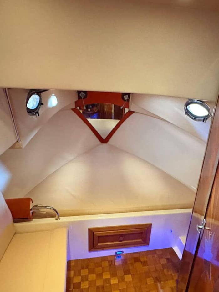 Luxus-Yachtcharter (3,5 Stunden): Authentische Entspannung und apulischer Stil