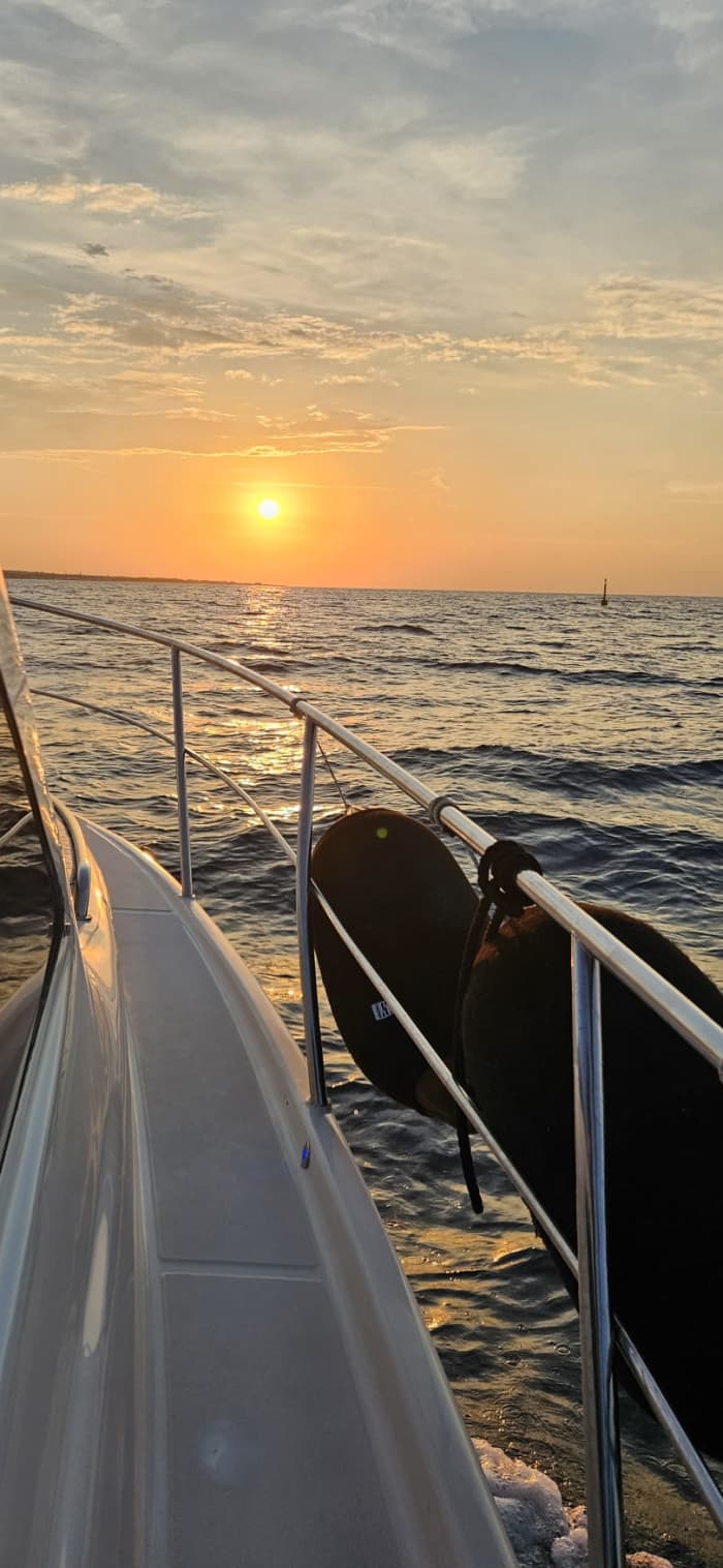 Luxury yacht charter (7 hours): authentic relaxation and Puglian style