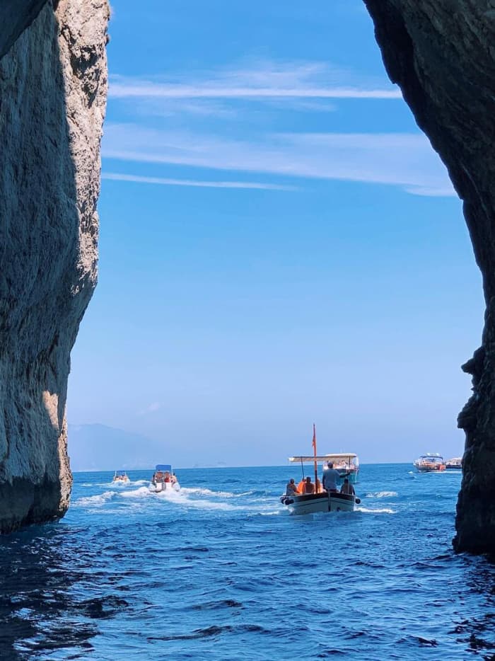 Capri: Caves, Stories and Faraglioni Boat Experience