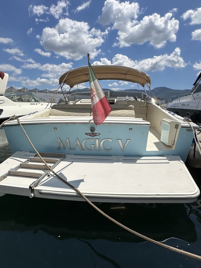 Procida Experience Tornado38 – Dagtocht per boot