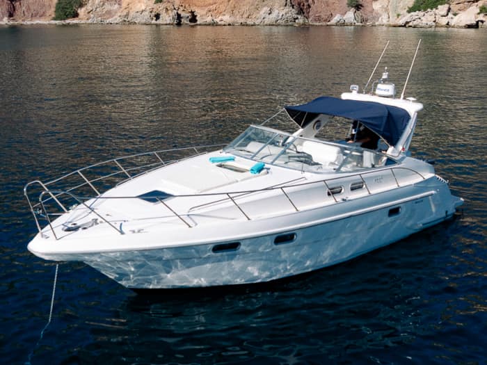 Antiparos, Panteronisi et Despotiko | Expérience d'une journée complète en yacht privé