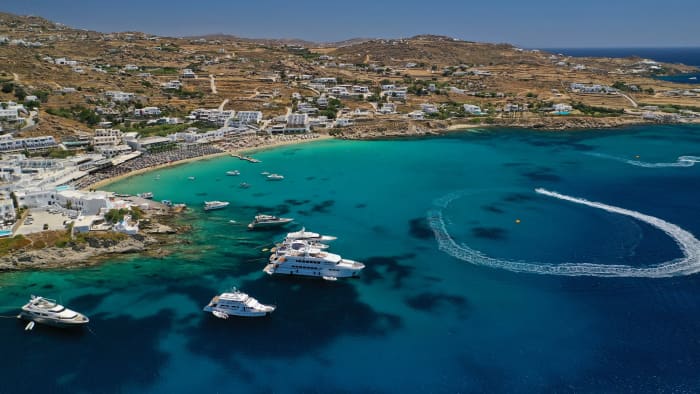 Côte sud de Rhénée, Délos et Mykonos | Croisière privée d'une journée en yacht