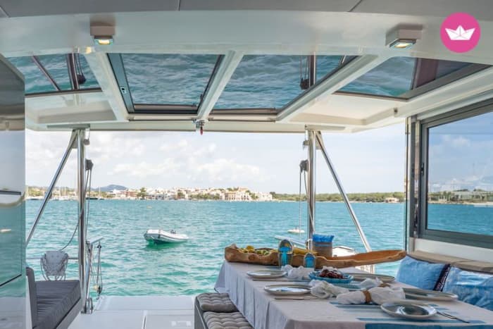 “Essences of Mallorca” – 4 Hours on a Bali 4.3 Catamaran