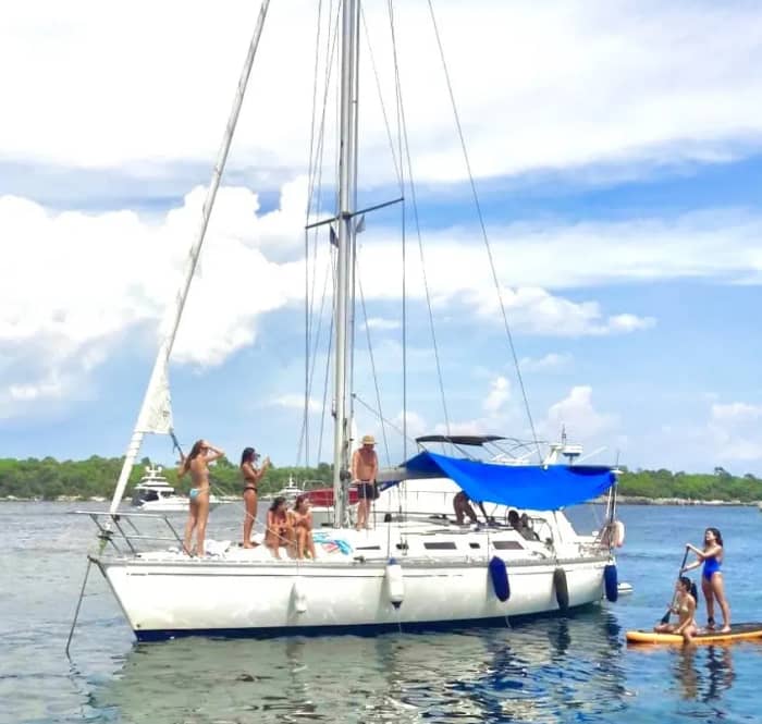 Jeanneau Sun Charm 39 - Zeilboot huren per dag van 10:00 tot 18:00 uur.