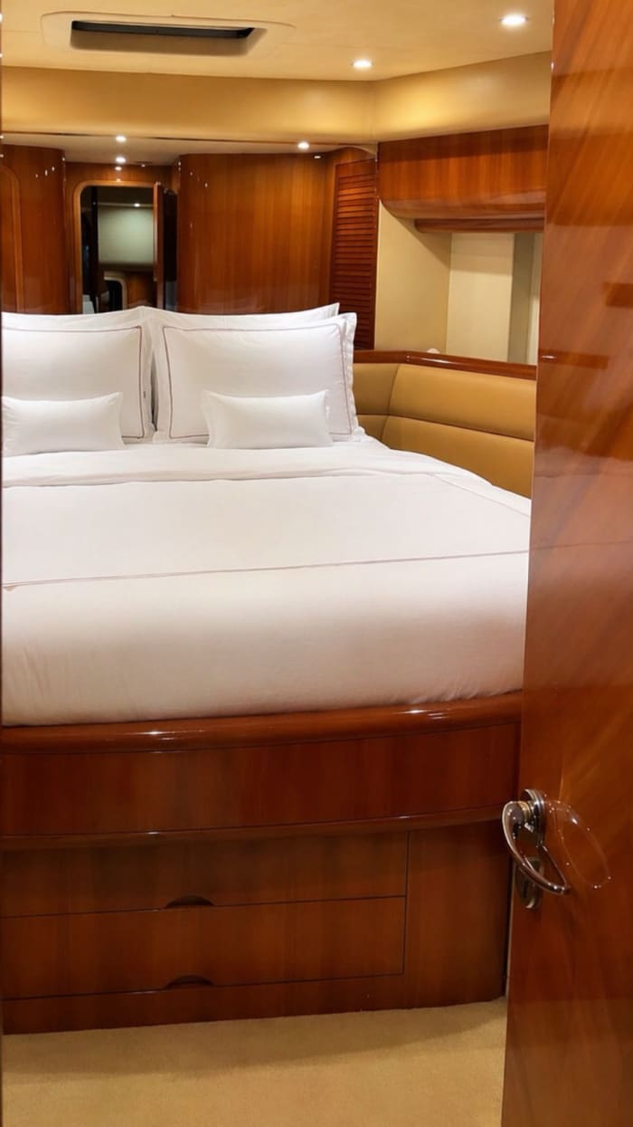 PALME Yacht 22m Half-Day