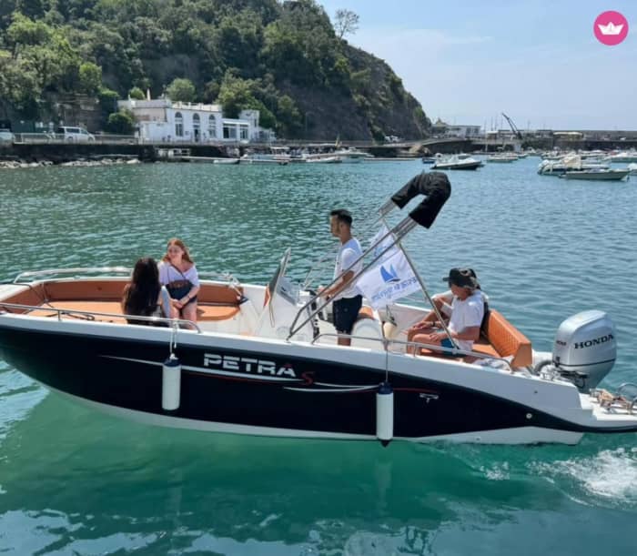 Dagtocht langs de kust van Portofino: Boottocht, ontspanning en snorkelen bij het Christusbeeld van de Afgrond.