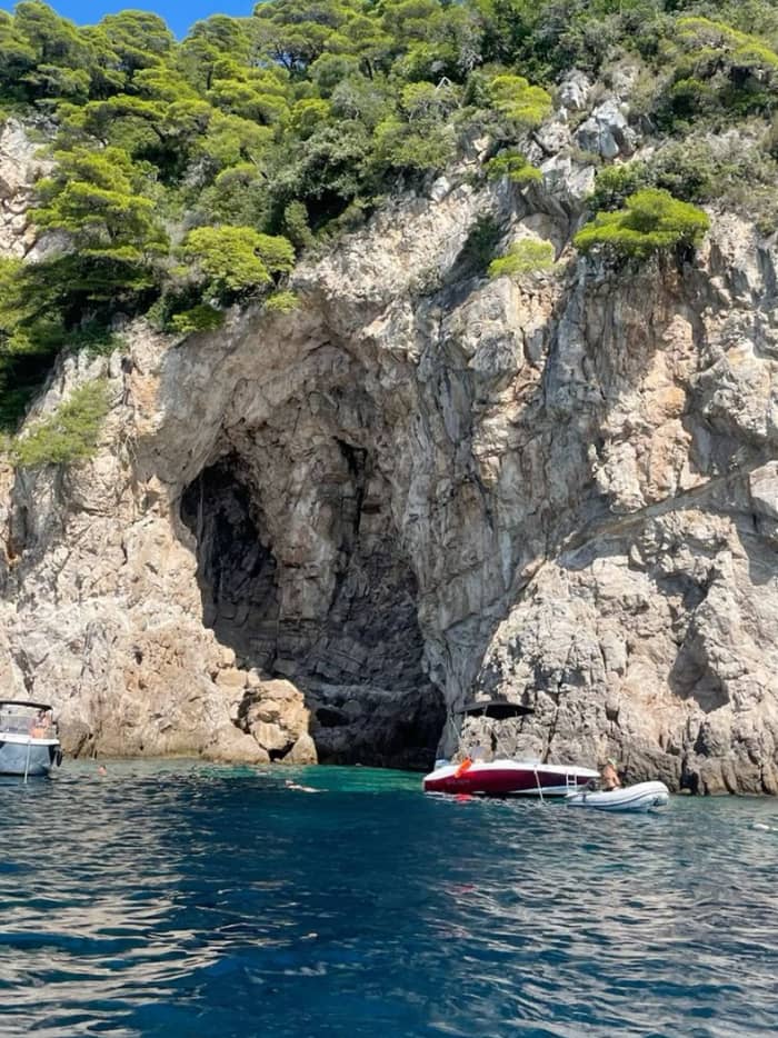 Full-day Luxury Escape to the Elaphiti Islands (8h)