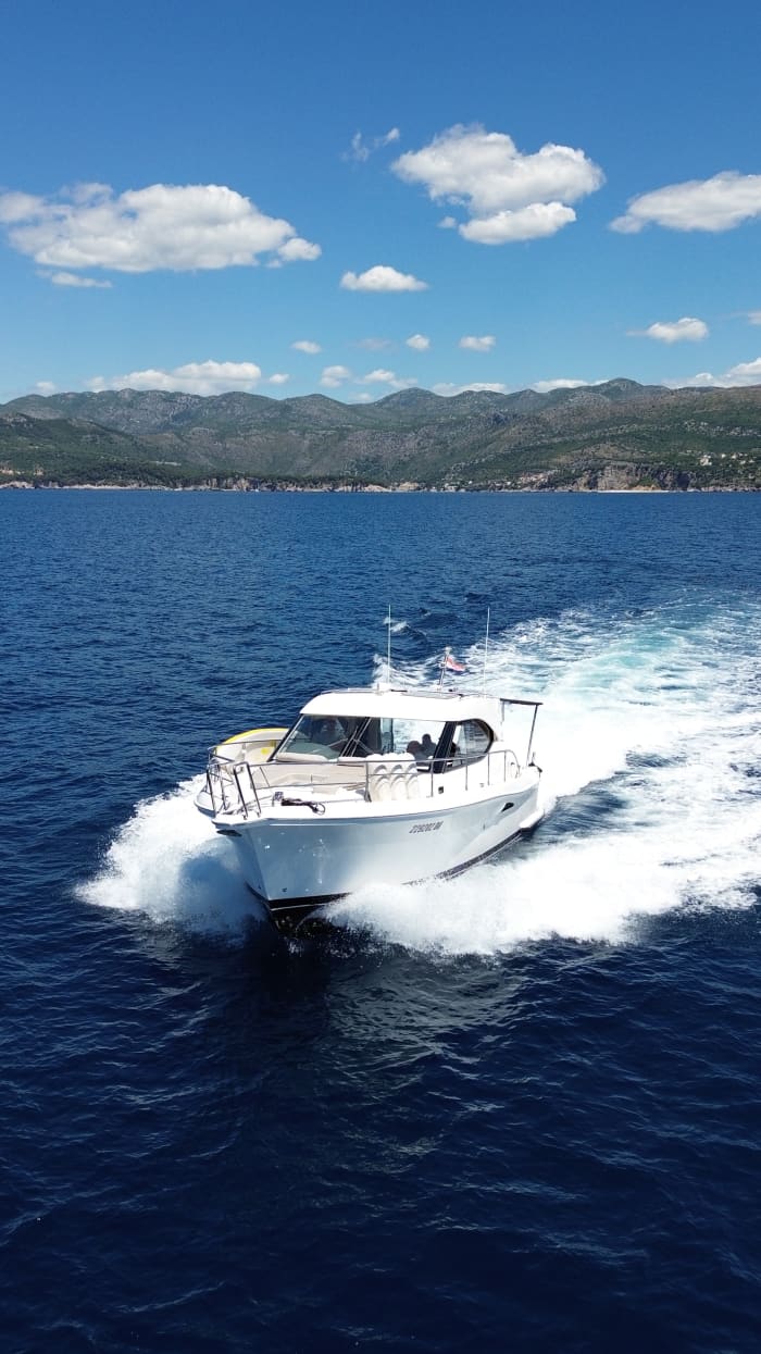 Full-day Luxury Escape to the Elaphiti Islands (8h)