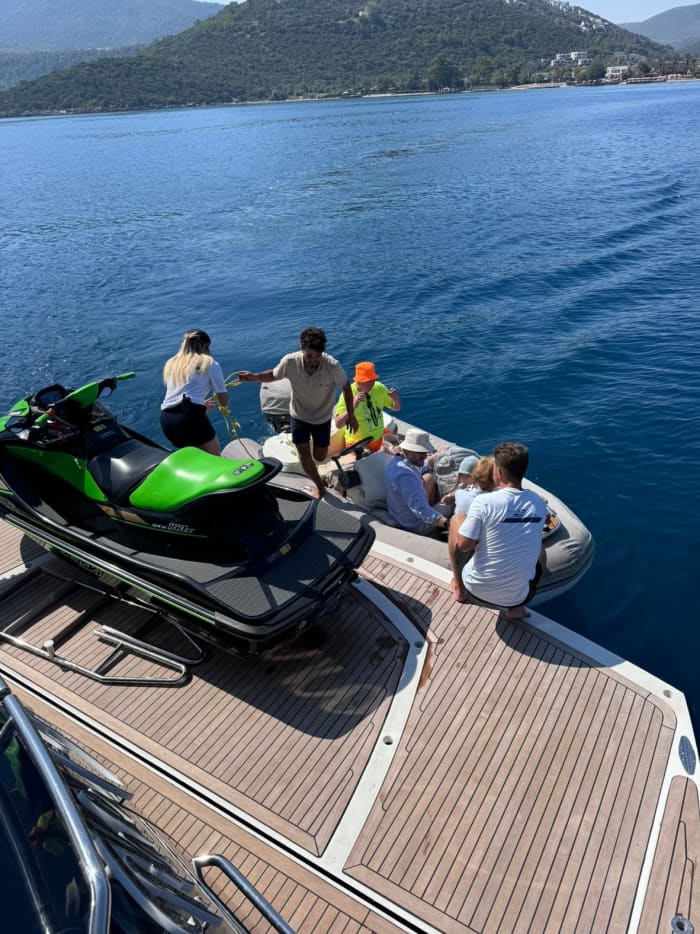 Luxury Sea & Swim Experience