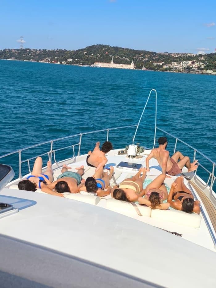 Bosphorus Discovery Cruise in Total Privacy