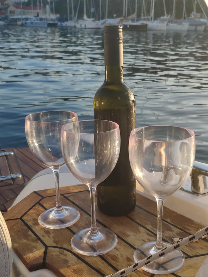 Ön Brač, ön Hvar och Pakleni-öarna privat båttur hela dagen