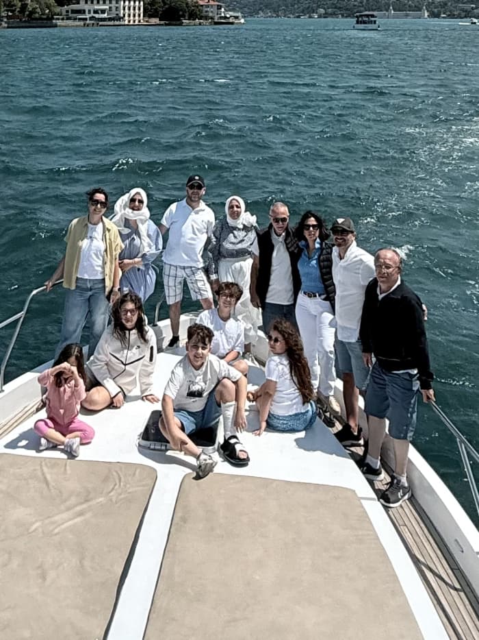 8-Hour Princes’ Islands Yacht Cruise for 10 Guests