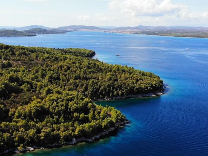 Fuga privata nell'Adriatico su una tradizionale barca di legno
