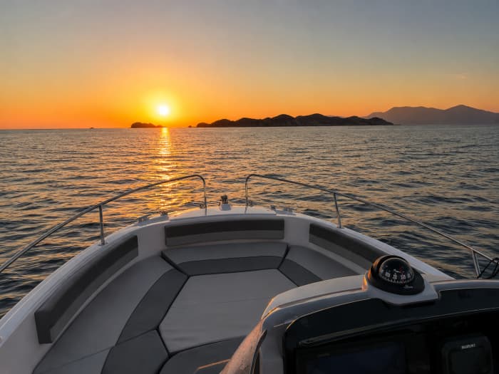 Sunset Experience - Magical Sunset at Sea